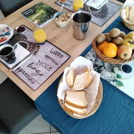 Rum i privatbostad La Pause O Logis Gourmande *