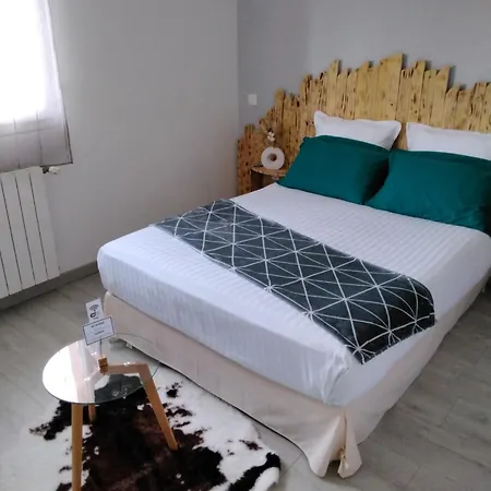 La Pause O Logis Gourmande ホームステイ Navarrenx